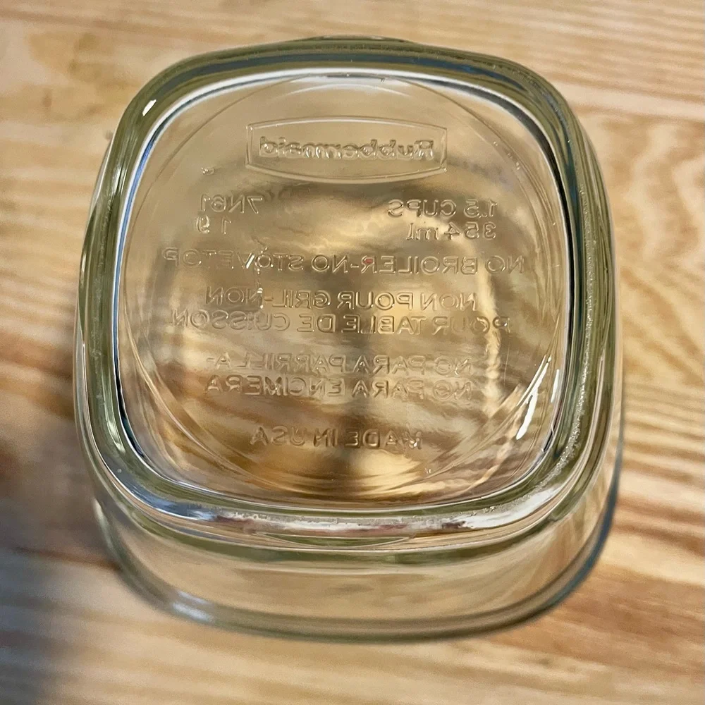 *EUC* Rubbermaid Square Glass Bowl - 1.5-cup/354mL - 7N61 - *NO LIDS*